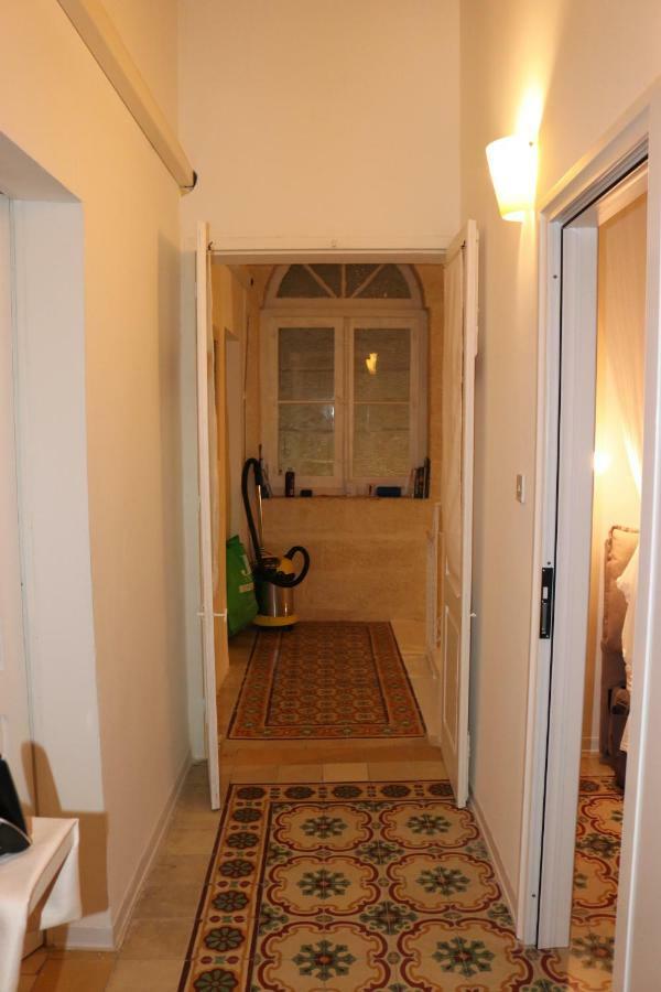 Corto Maltese Guest house *